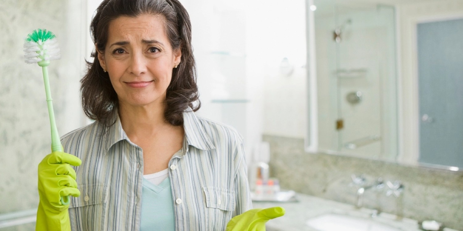 These Tricks Will Keep Your Bathroom Smelling Clean and Fresh