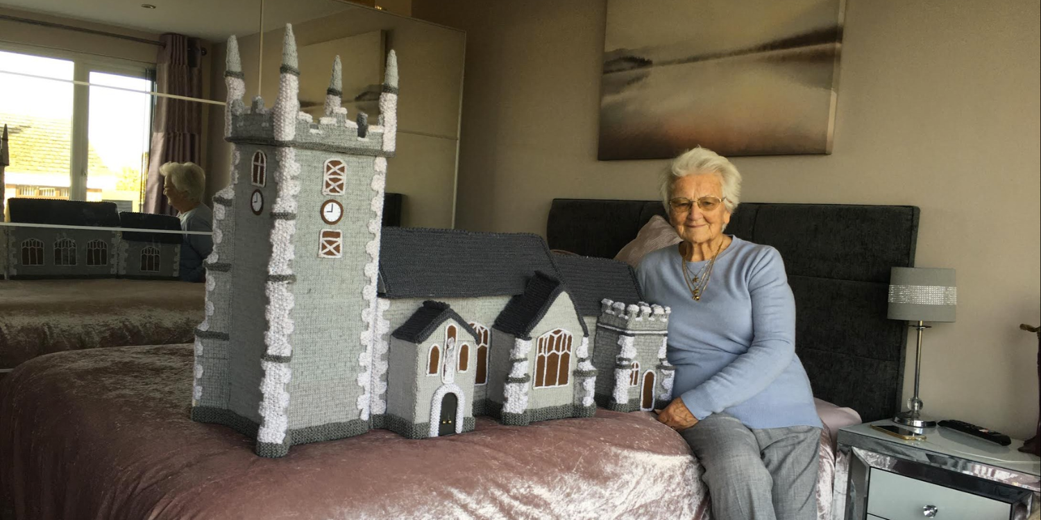 93-Year-Old Grandma Creates 6-foot Buckingham Palace Entirely Out of Wool