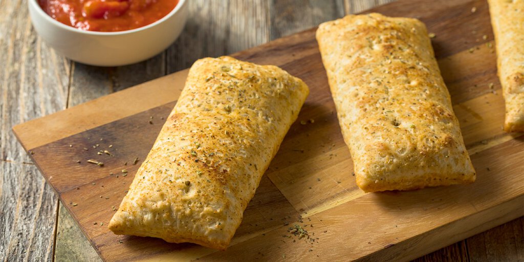 Forget Microwave and Heat Up Hot Pockets in an Air Fryer