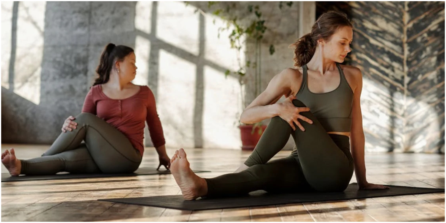 Demystifying Leggings: Understanding the Contrast Between Yoga and Running Wear